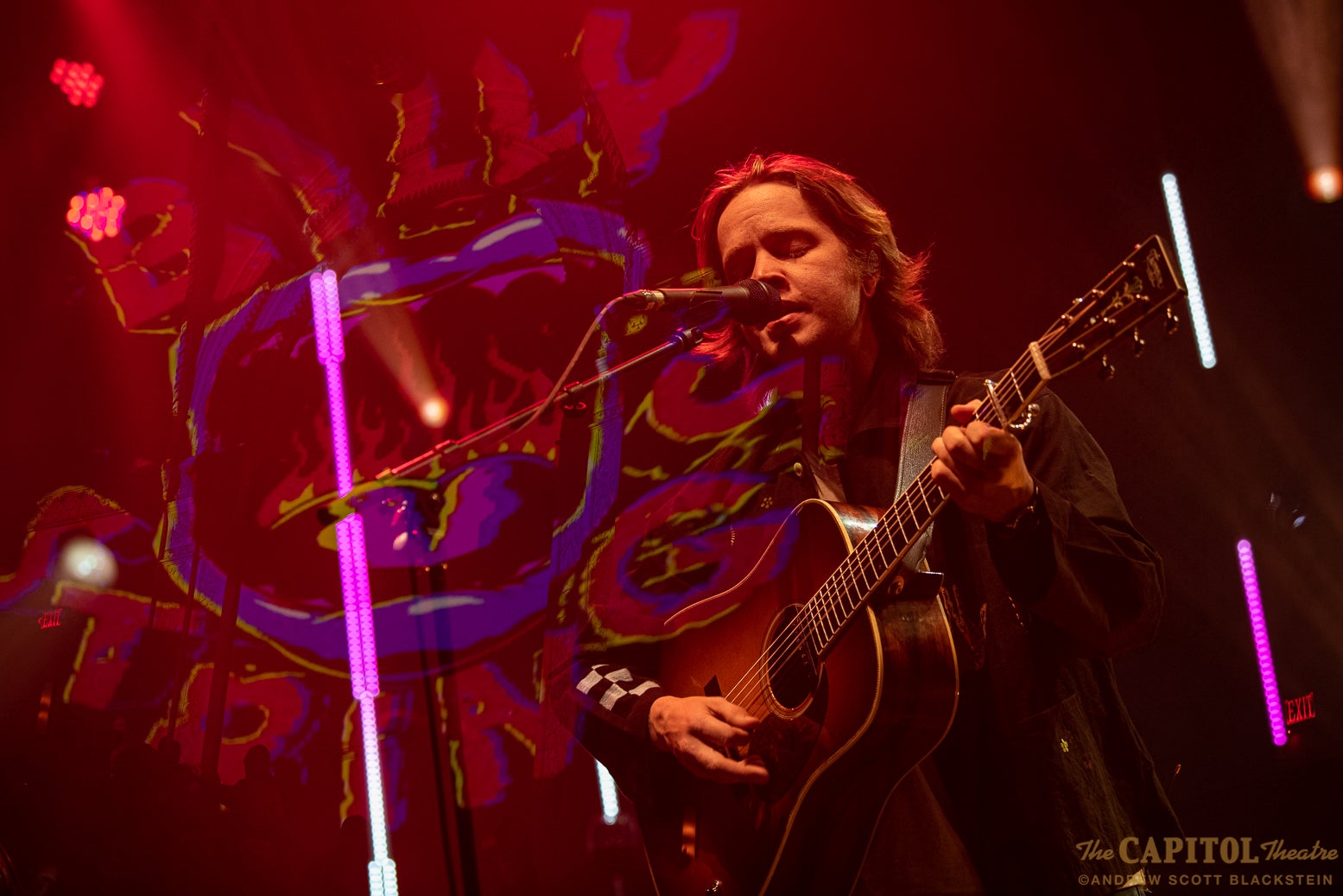 Billy Strings w: credit.jpg